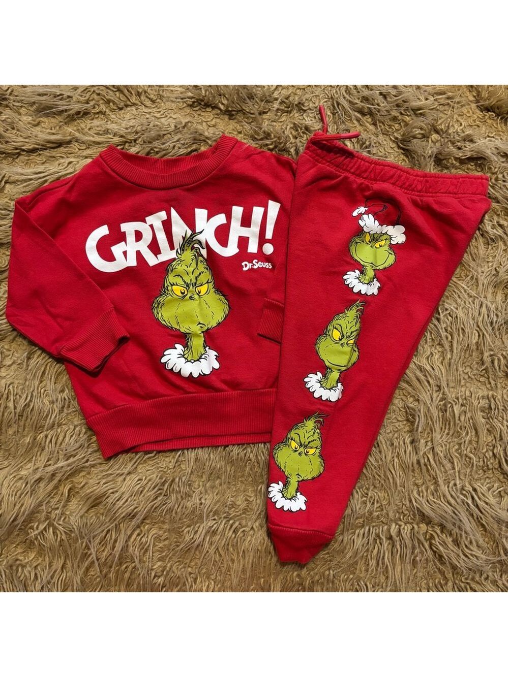 Dr. Seuss Grinch Red Matching Jogger Set 2T Christmas Fun Grinchmas